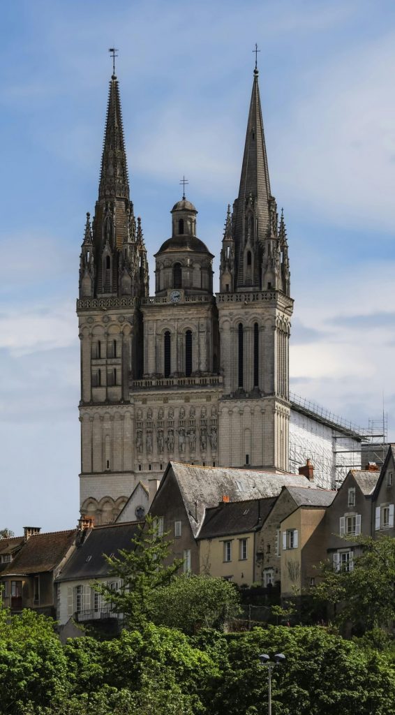 Location Food truck Angers Angers Cathedral
