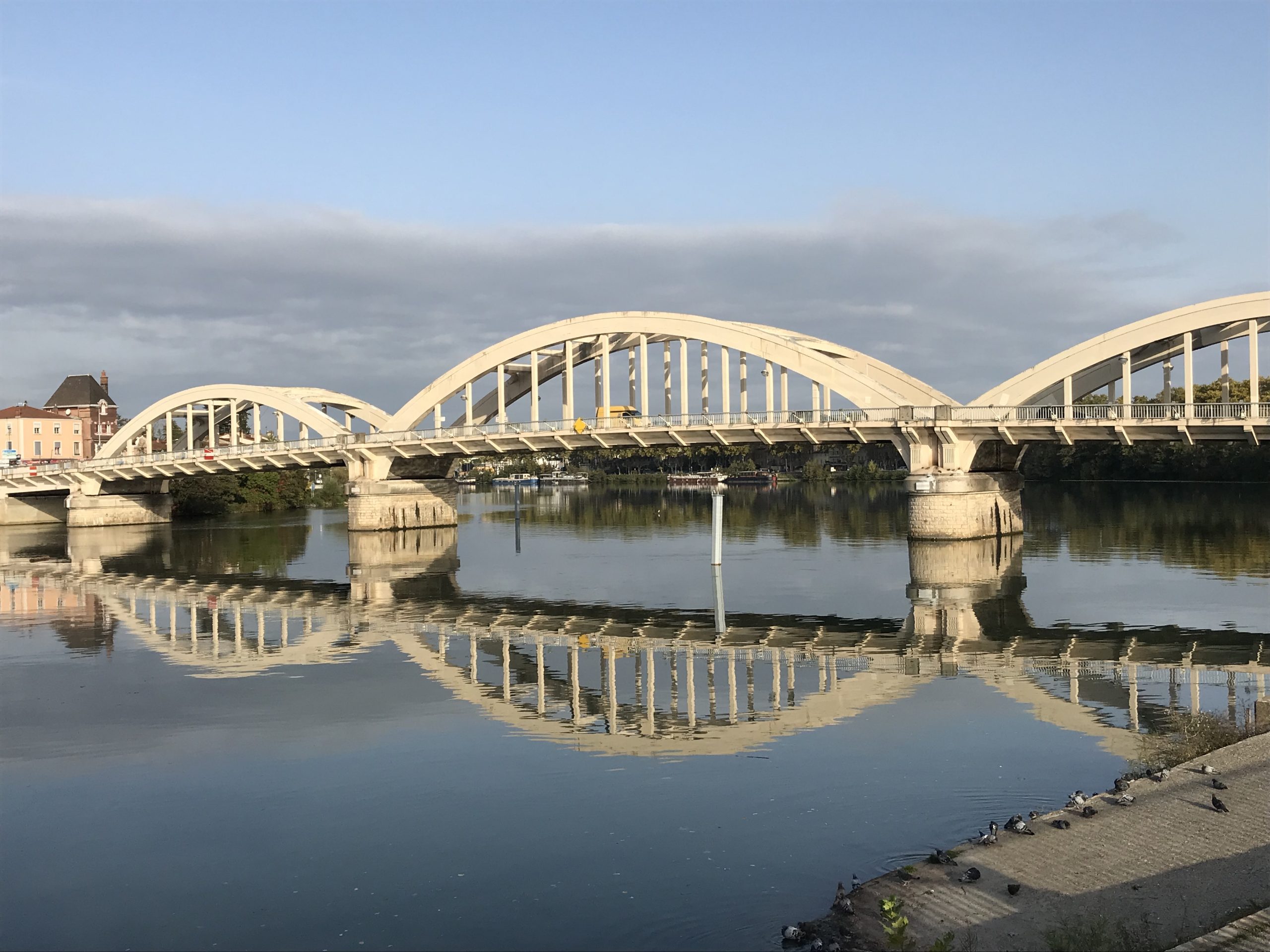 location food truck neuville sur saône