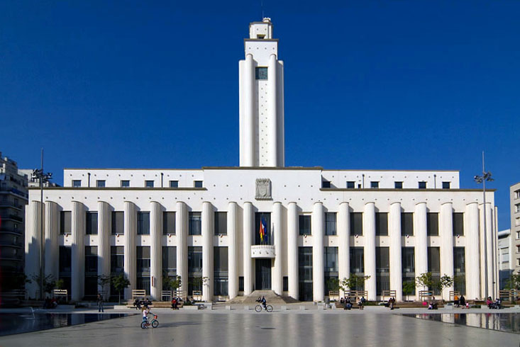 villeurbanne city hall